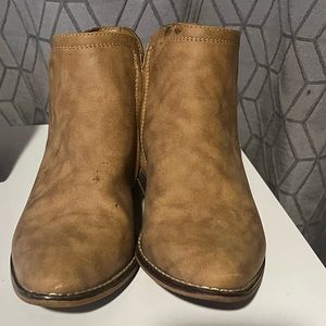 madden girl ankle heeled boots